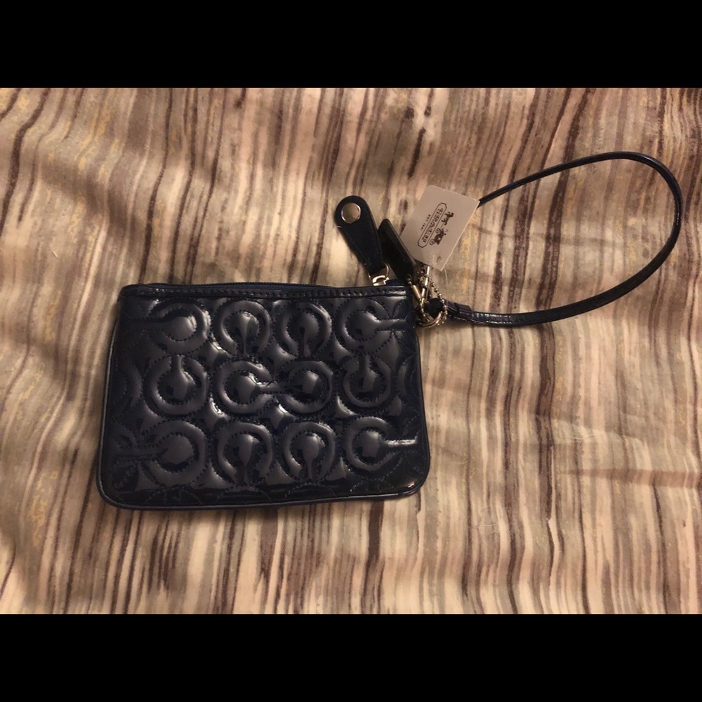 Coach wristlet - Picture 3 of 4